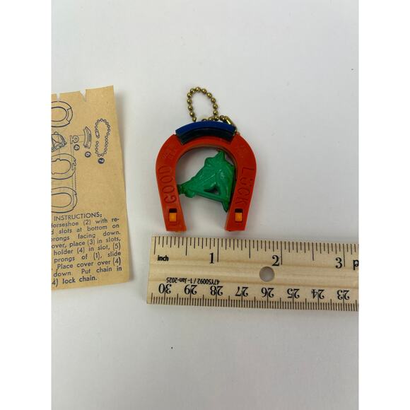 Vintage 1950s Good Luck Horseshoe Puzzle Key Chain Toy 1954 Iowa Card - Picture 3 of 5